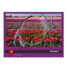 Telefoondoekjes  23x17.5 cm - Telefoondoekjes&nbsp;gemaakt van 80% polyester en 20% polyamide, 220gr/m2. Ze kunnen geleverd worden met een ronde of gekartelde afwerking en worden per stuk verpakt in een polybag. Deze doekjes zijn geschikt om uw kostbare tablet mooi schoon te houden. Ze zijn gemaakt van micofiber en dus ook geschikt om uw bril, telefoonscherm en computerscherm mee te reiningen. Levertijd voor deze artikelen is ca. 3 weken na goedkeuring akkoord drukproef.&nbsp;