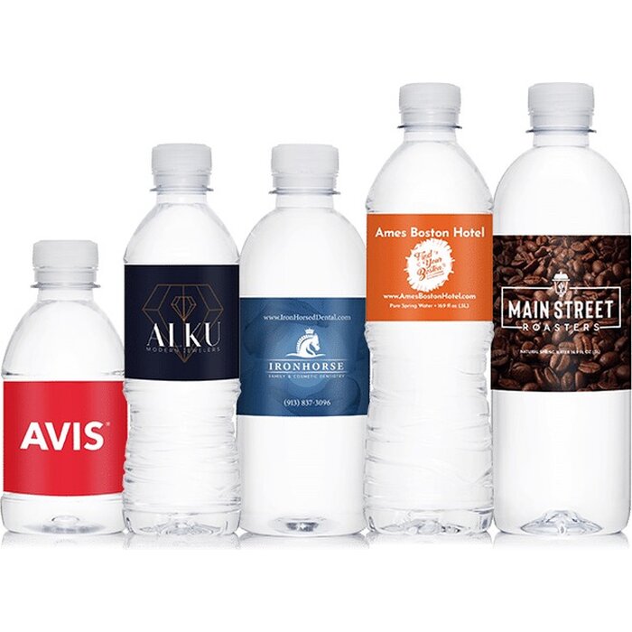 waterflesjes met bedrukt etiket