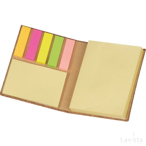 Notitieboekje met memovelletjes en kurkomslag beige