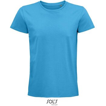 Aqua