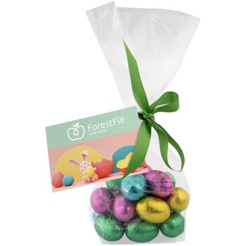 Blokzakje paaseitjes met lint en kaartje Blokzakje paaseitjes met lint en kaartje