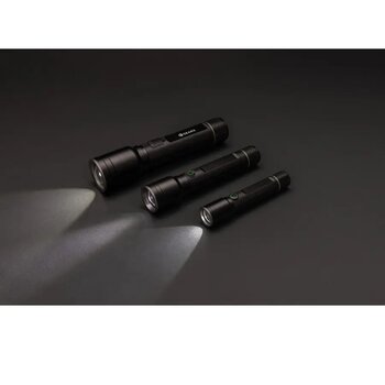 Gear X RCS gerecycled aluminium USB-oplaadbare zaklamp zwart