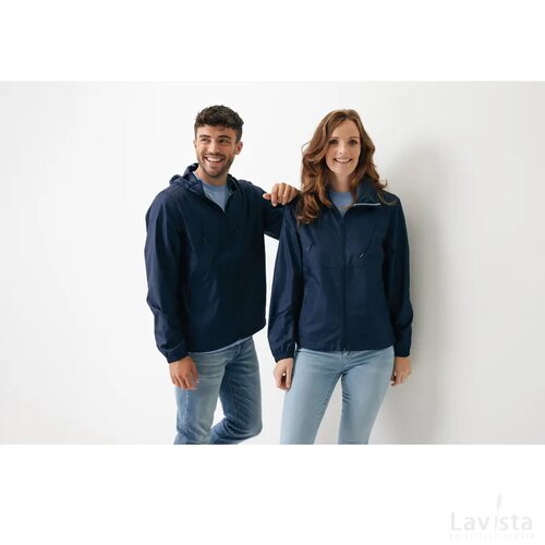 Iqoniq Logan gerecycled polyester lichtgewicht jas donkerblauw