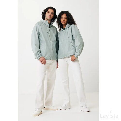 Iqoniq Logan gerecycled polyester lichtgewicht jas iceberg green