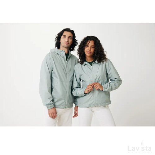 Iqoniq Logan gerecycled polyester lichtgewicht jas iceberg green