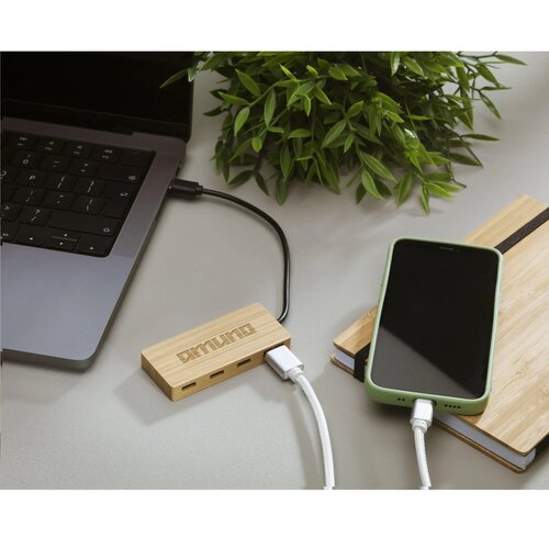 Fyra Bamboo Hub