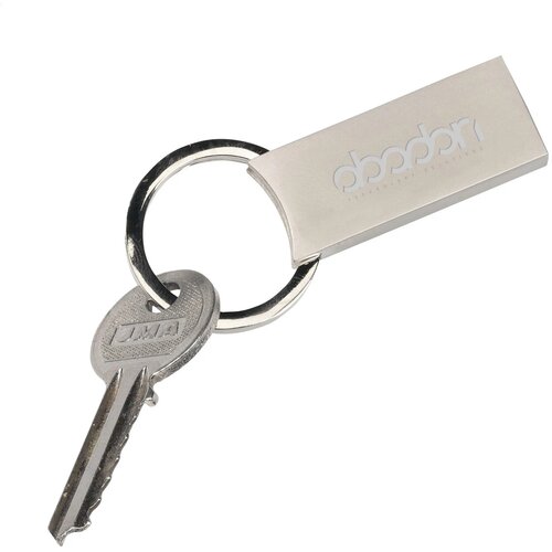 Straightkey Metalen Sleutelhanger – Strak en Stijlvol